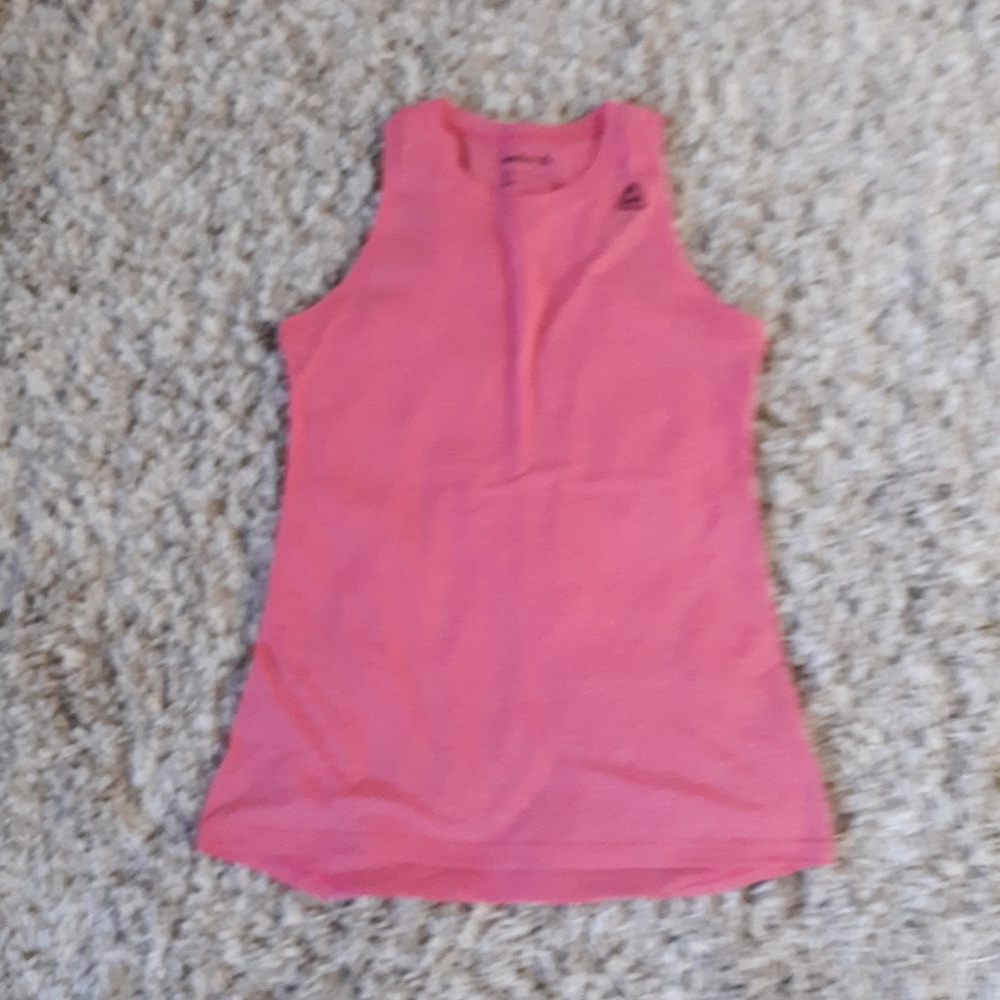Woman's Reebok tank